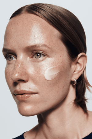 Beta Glucan & Resveratrol Advanced Hydrating Serum